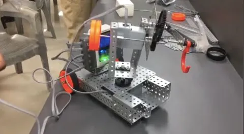 The kit crane I built in Class 7